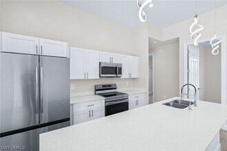 Building Photo - 2708 20th St W