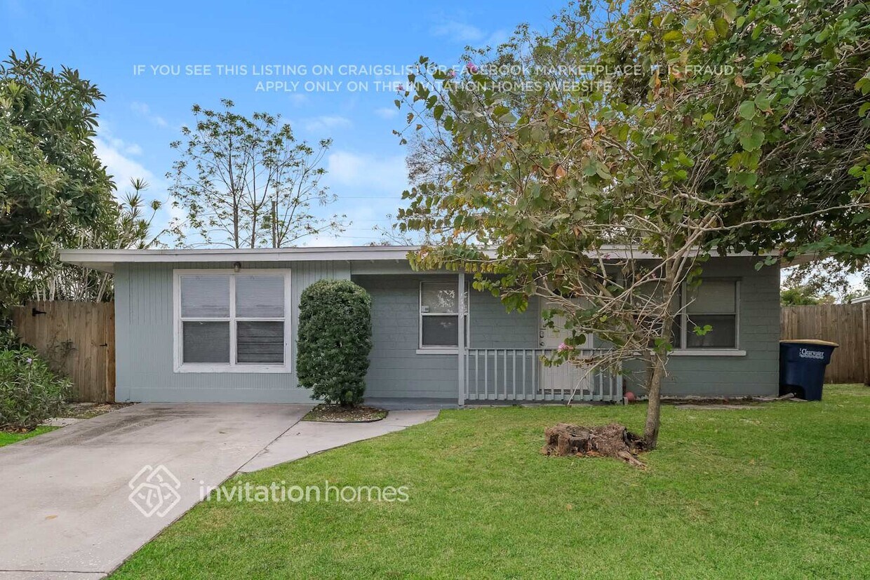 Primary Photo - 1329 Barry St