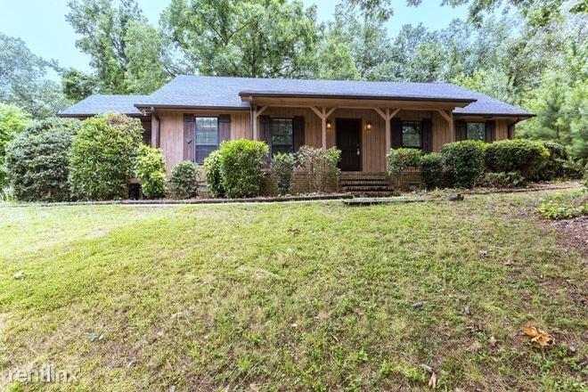 Primary Photo - 3 br, 2 bath House - 29 Fox Hound Trail