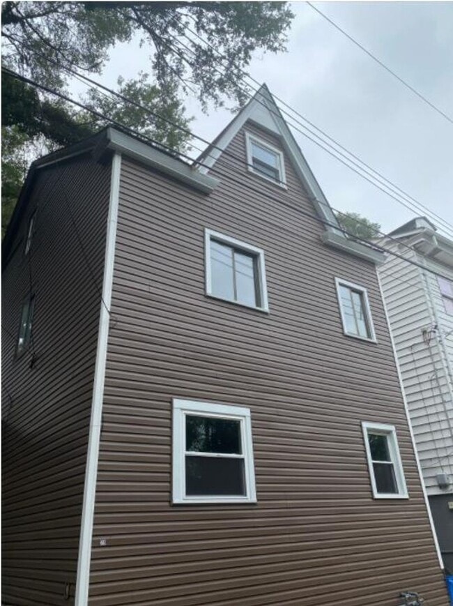 Photo - 29 Lawn St Apartment