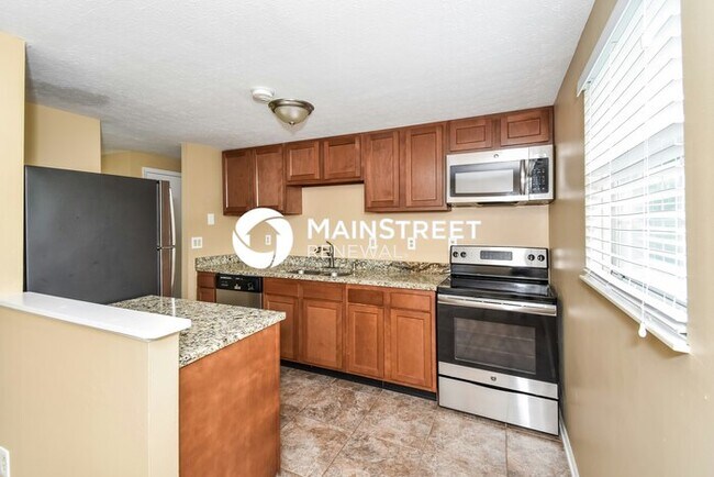 Foto del edificio - 4 Bedroom Pet-Friendly Home in Orchard Grass Hills, KY with Main Street Renewal