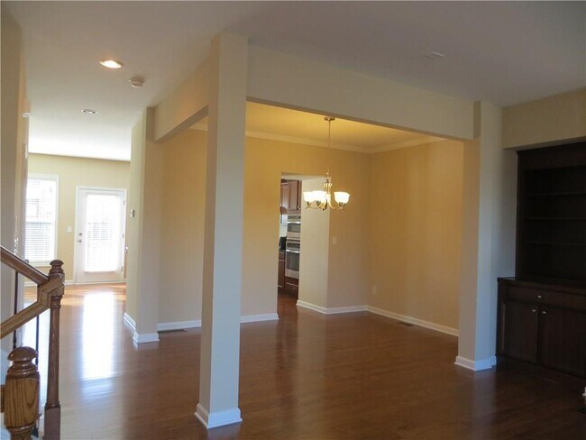 Foto del edificio - 3393 Twinrose Pl