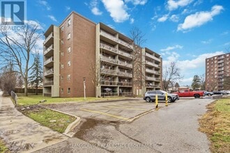 Building Photo - 746 Fanshawe Park Rd E