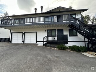 Building Photo - 1362 Club View Dr