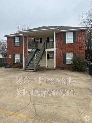 Building Photo - 815 N 48th St