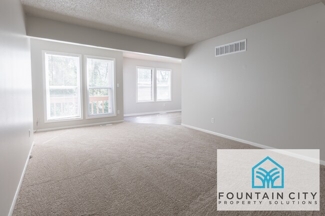 Foto del edificio - 618 N Water St