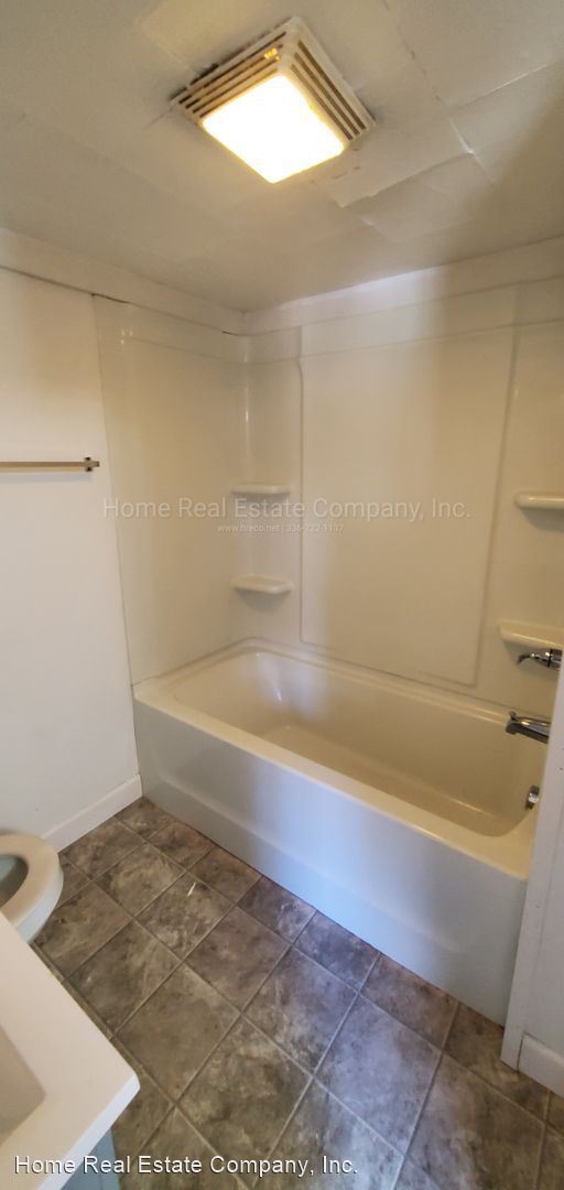 Building Photo - 2 br, 1 bath House - 2509 Machine Street