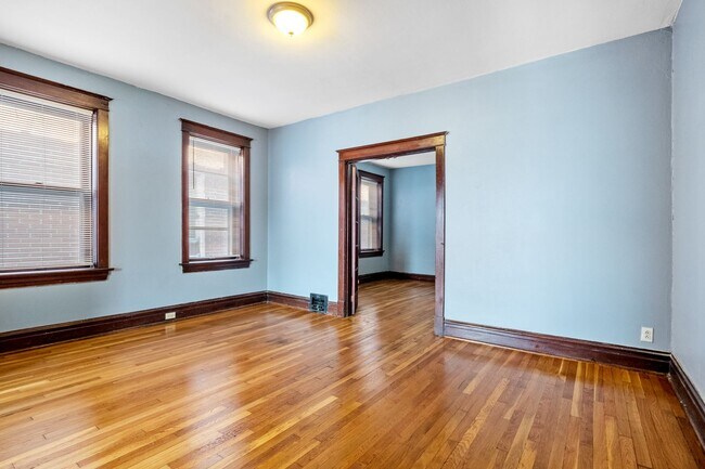 Building Photo - 5719 Gravois