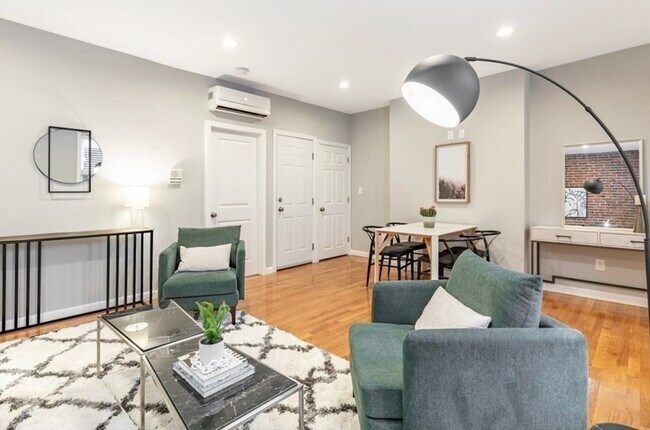 Foto del edificio - 353 Sumner St