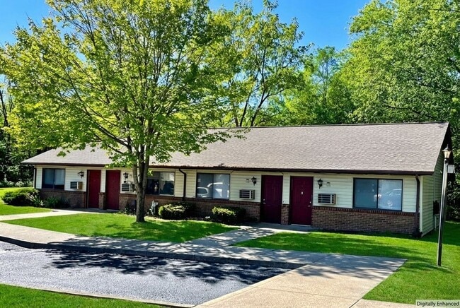 Foto del interior - Welcome to Somerset Village!