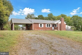 Building Photo - 5835 Lebanon Rd