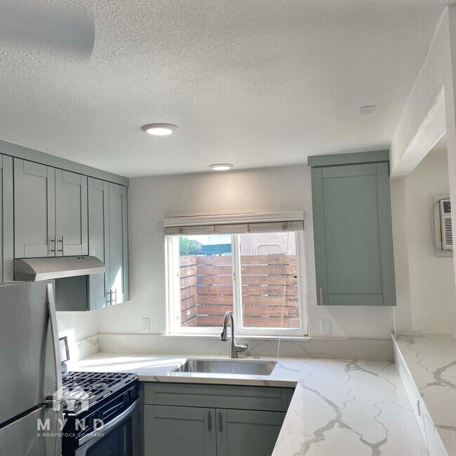 Foto del edificio - 4178 S 32nd St