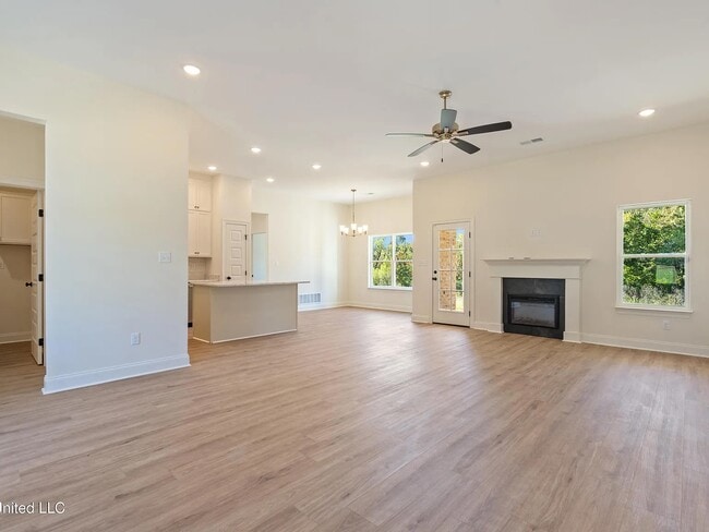 Foto del edificio - Highland Meadows Lot 3