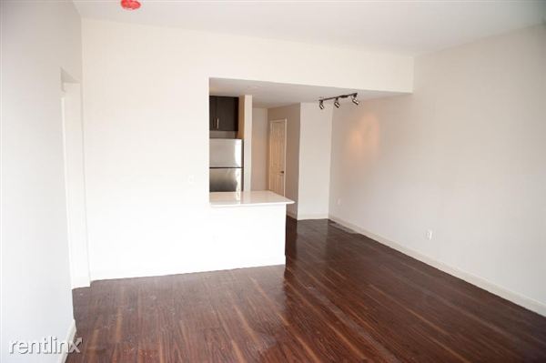 Building Photo - 761 Harrison Ave