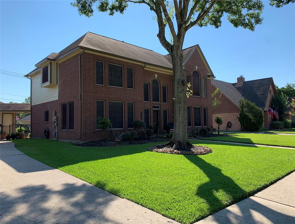 1611 Falcon Ridge Blvd, Friendswood, TX 77546 House for Rent in