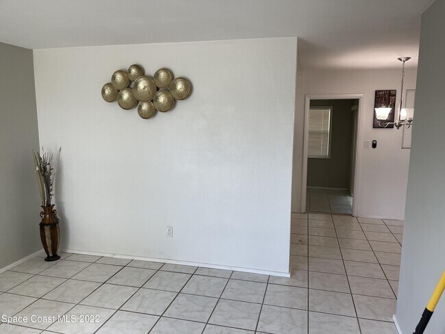 Foto del edificio - 1210 Princeton Rd