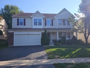 Building Photo - 1136 Larkspur Ct