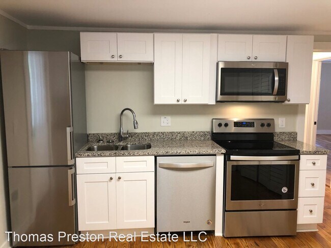 Foto del edificio - 2 br, 1 bath House - 410 E Jefferson Street