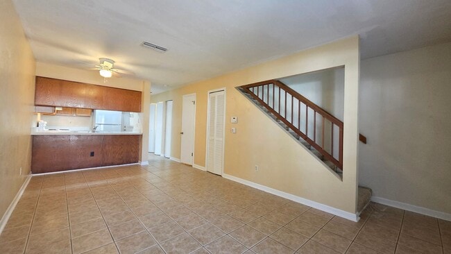 Foto del edificio - 2 bedroom, 1,5 bathroom townhouse in Mill Run