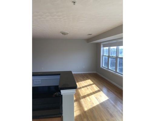 Building Photo - 51 Pearl St