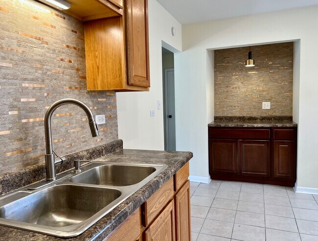 Foto del edificio - 5859 S Francisco Ave