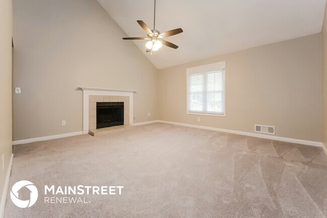 Foto del edificio - 998 Autumn Crest Ct