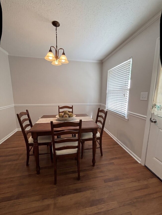 Foto del edificio - Spacious 2-bedroom, 2.5-bathroom condo in Chapel Watch
