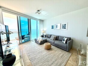 Building Photo - 17001 Collins Ave