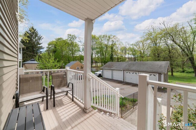 Building Photo - 912 Corbin Ave