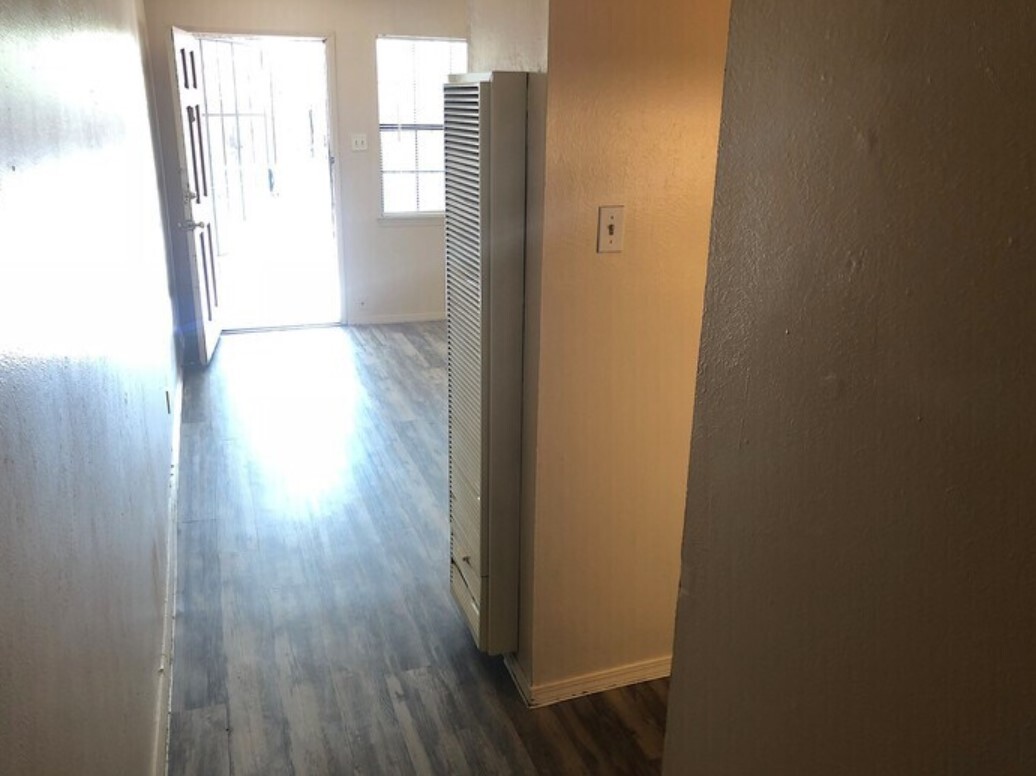 Foto del edificio - 386 57th St NW