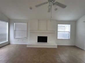 Building Photo - 13839 Walnut Hollow Ln