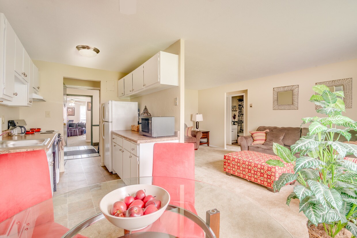 Loganberry Ridge Apartments Richmond Heights