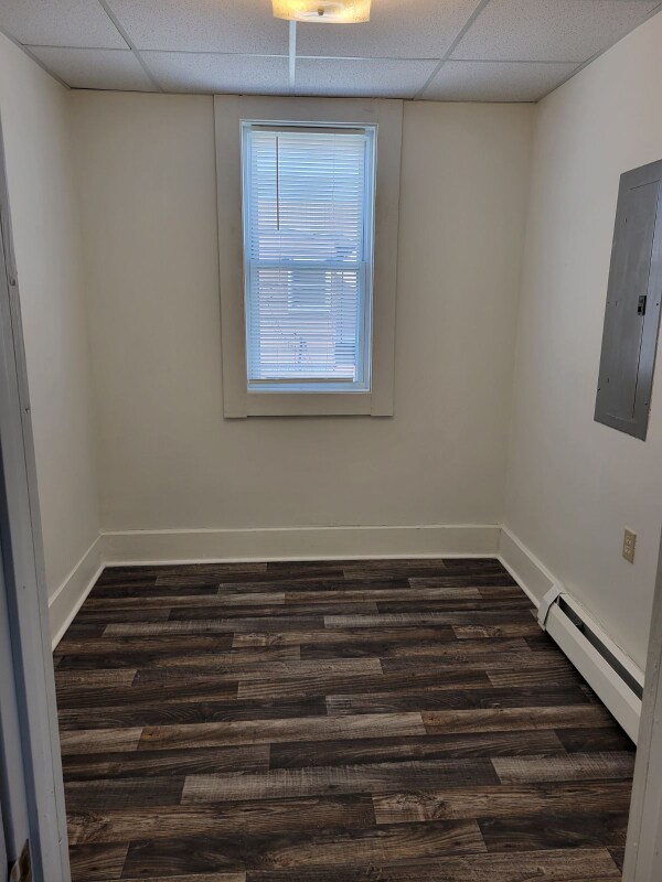 Foto del edificio - 114 W Wisconsin Ave