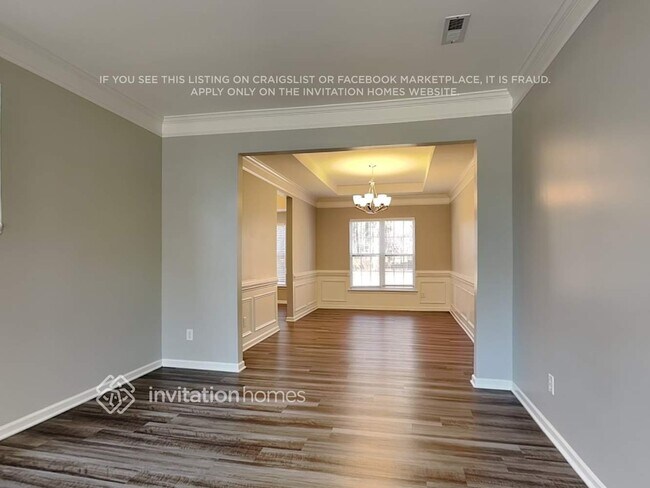 Foto del edificio - 6114 Lowergate Dr