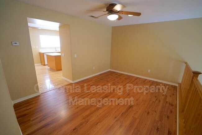 Building Photo - 25707 Holiday Cir