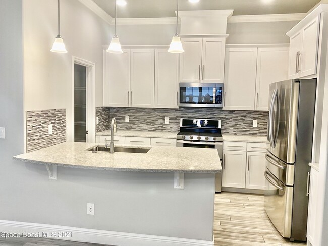 Building Photo - 2715 Vuldarno Ln