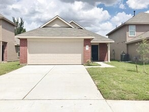 Building Photo - 13239 Withee Path Ln