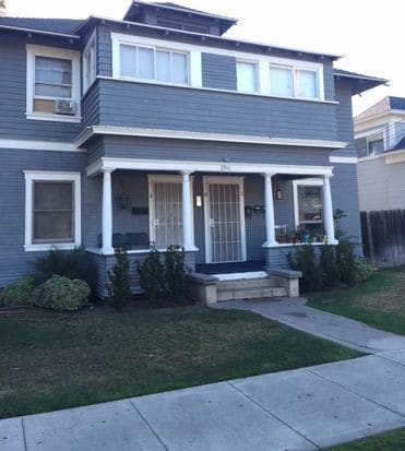 Primary Photo - Beautiful Unit Near Orange Circle!