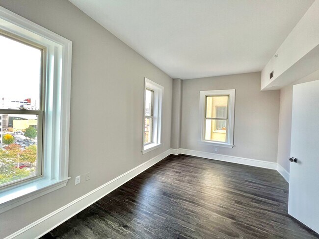 Foto del interior - 306 W Franklin