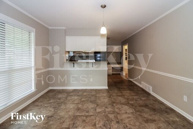 Foto del edificio - 4619 Leash Ln