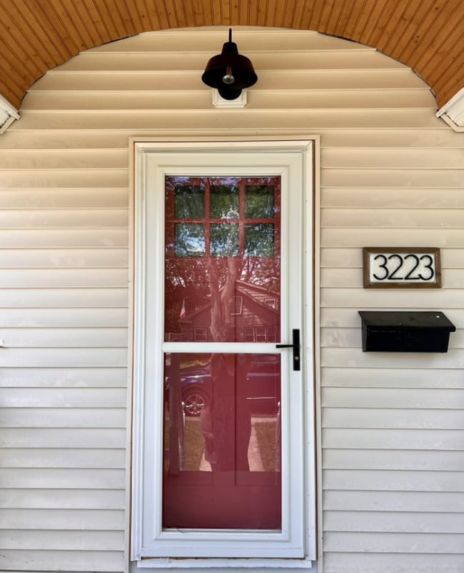 Building Photo - 3223 Brock Dr