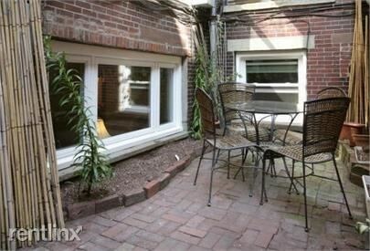Building Photo - 1 br, 1 bath  - 126 Charles St # R