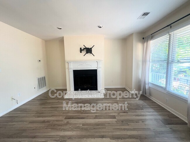Foto del edificio - 1521 16th St S