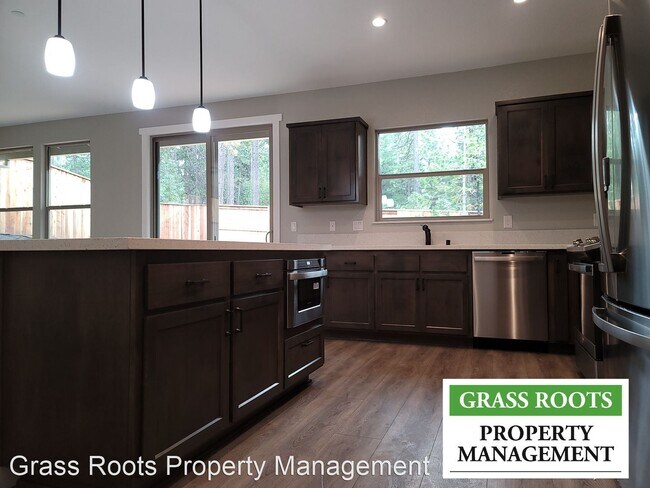 Building Photo - 3 br, 2 bath House - 147 Timberwood Drive