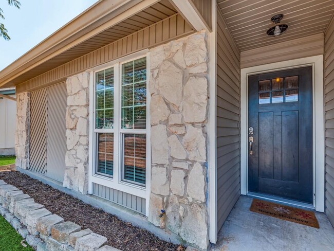 Building Photo - 5507 Porsche Ln