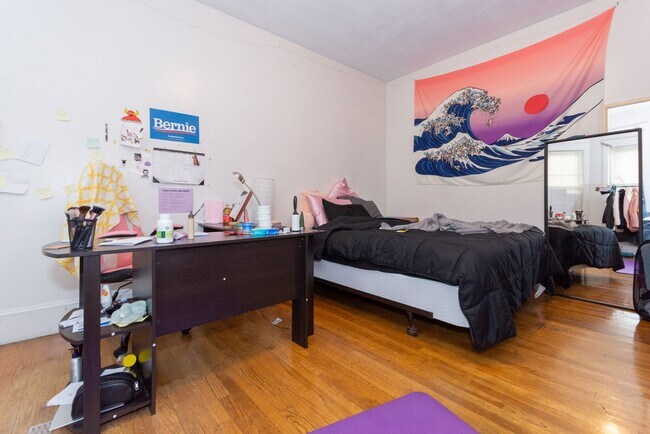 Foto del edificio - 9/1 Oversized 2BR on Ashford St near Packard's Corner!