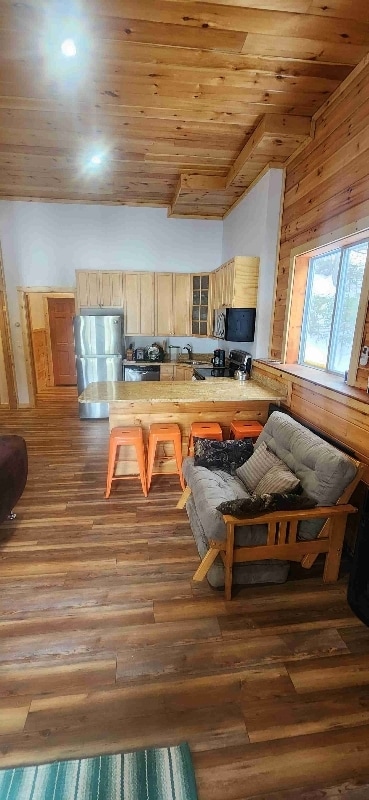 Foto del edificio - 55 Merlin Rd