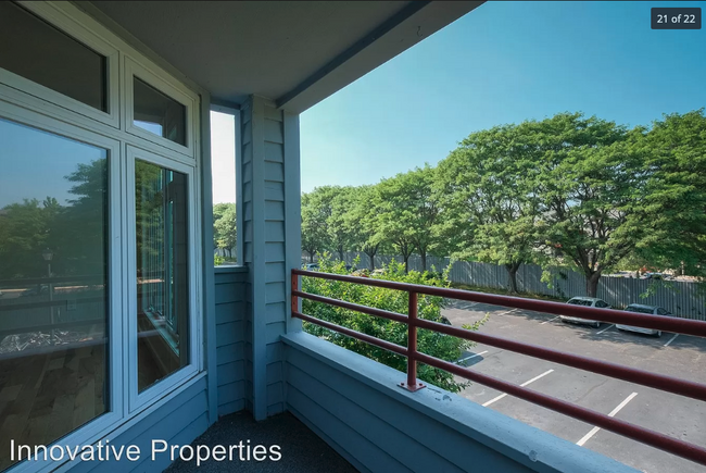 balcony off the dining room - 1140 Lake Heron Dr