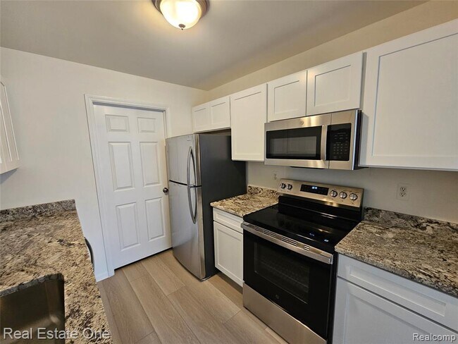 Foto del edificio - 56401 Scotland Blvd