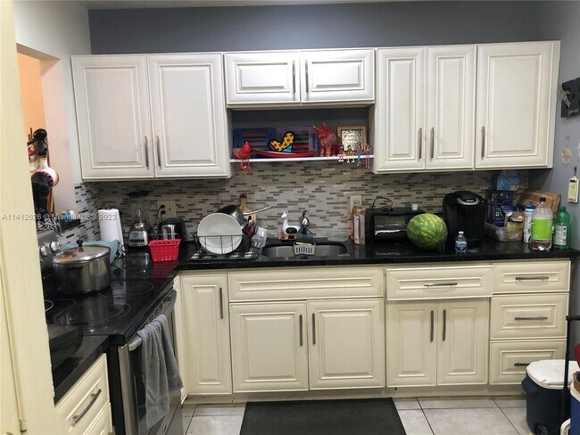 Foto del edificio - 2271 NW 47th Terrace
